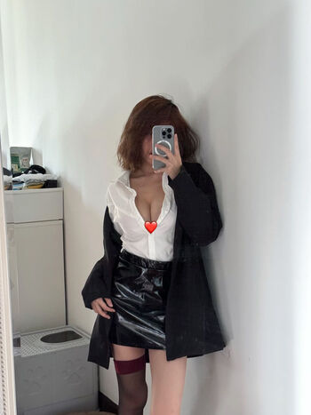 Full leaked Viviannn private photo