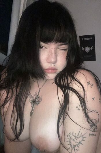 Full leaked Vivika private photo