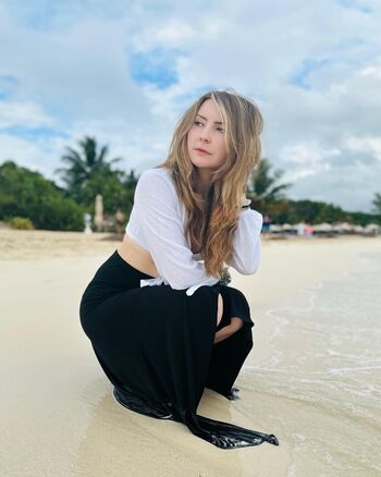 Full leaked Vkunia private photo