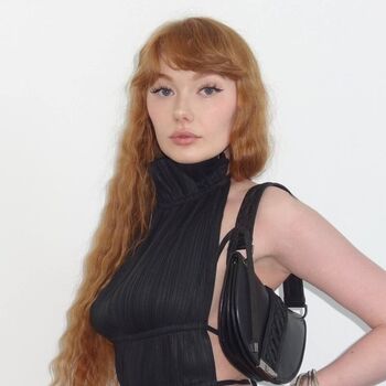 Full leaked Volo lya private photo