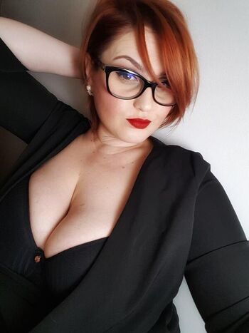 Full leaked Voluptousdoll private photo