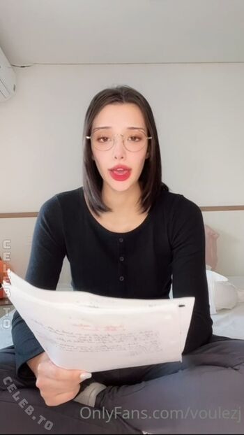 Full leaked Voulezj private photo