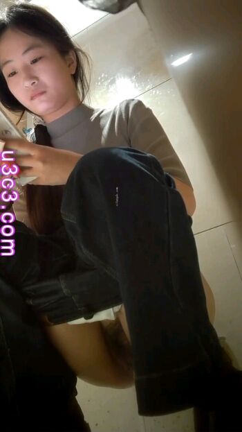 Voyeur Asian Pissing Toilet &Amp; Upskirts Only