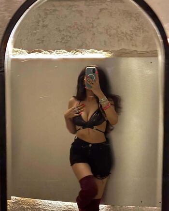 Full leaked Vrinda mandal page private onlyfans photo