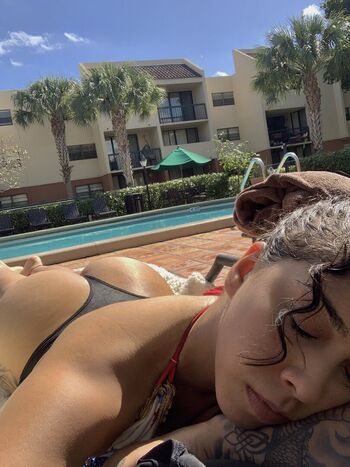 Full leaked Vrluckycharm private onlyfans photo