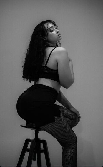 Full leaked Vrv page private onlyfans photo