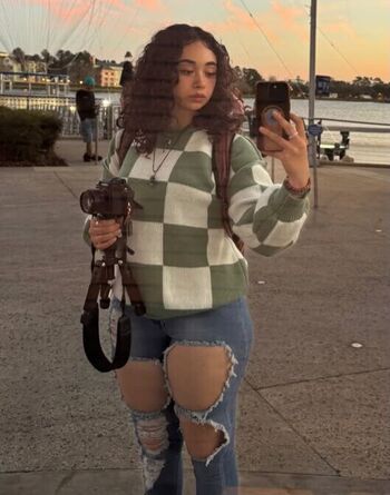 Full leaked Marilamicq/ private onlyfans photo