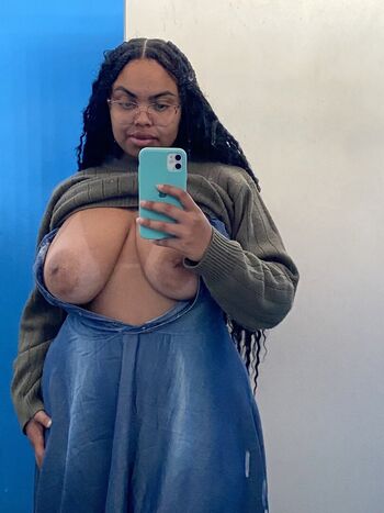 Full leaked Vulgohadassa fc private onlyfans photo