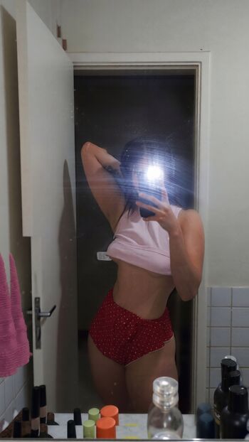 Full leaked Vulgotchela private photo