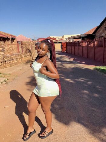 Full leaked Vunene taiwo mabunda page private onlyfans photo