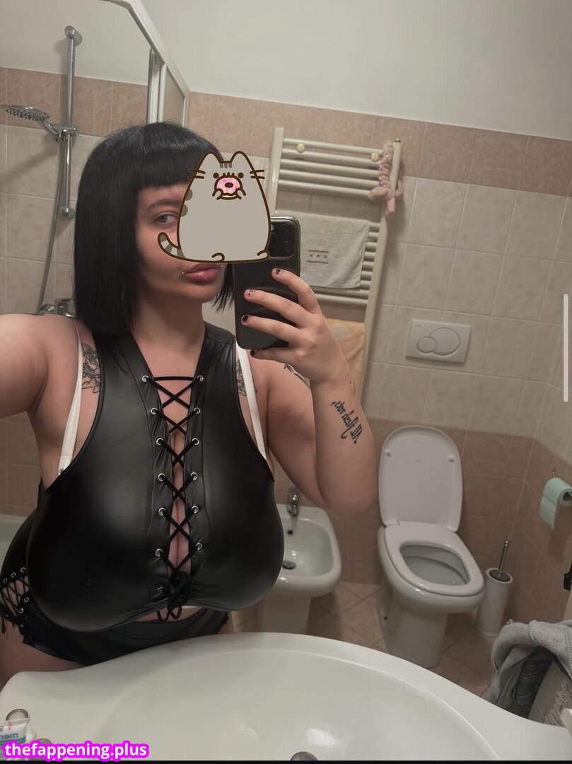 Mxmmytina / VVALENTINABONETALLI 누드 OnlyFans 사진 #132