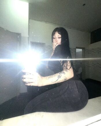 Full leaked Vverence private photo