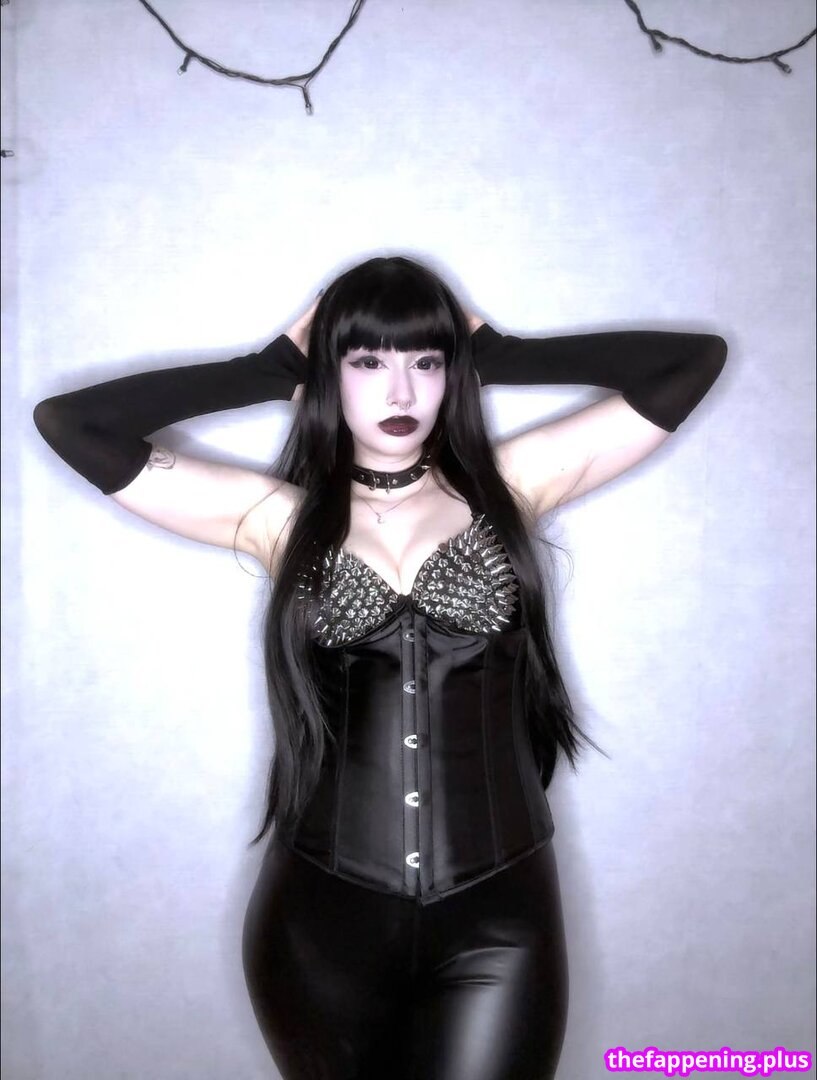 Parlament_vodka / Vvodochka / voddochka / voddochkaa Foto OnlyFans Nuda #22