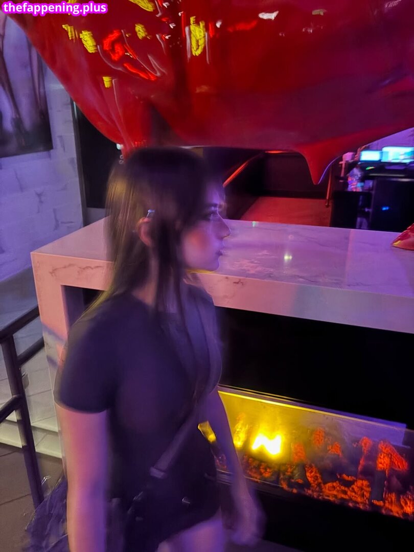 Vvriska / r9kscroller / vericha91 / wasianvriska नग्न OnlyFans फोटो #8