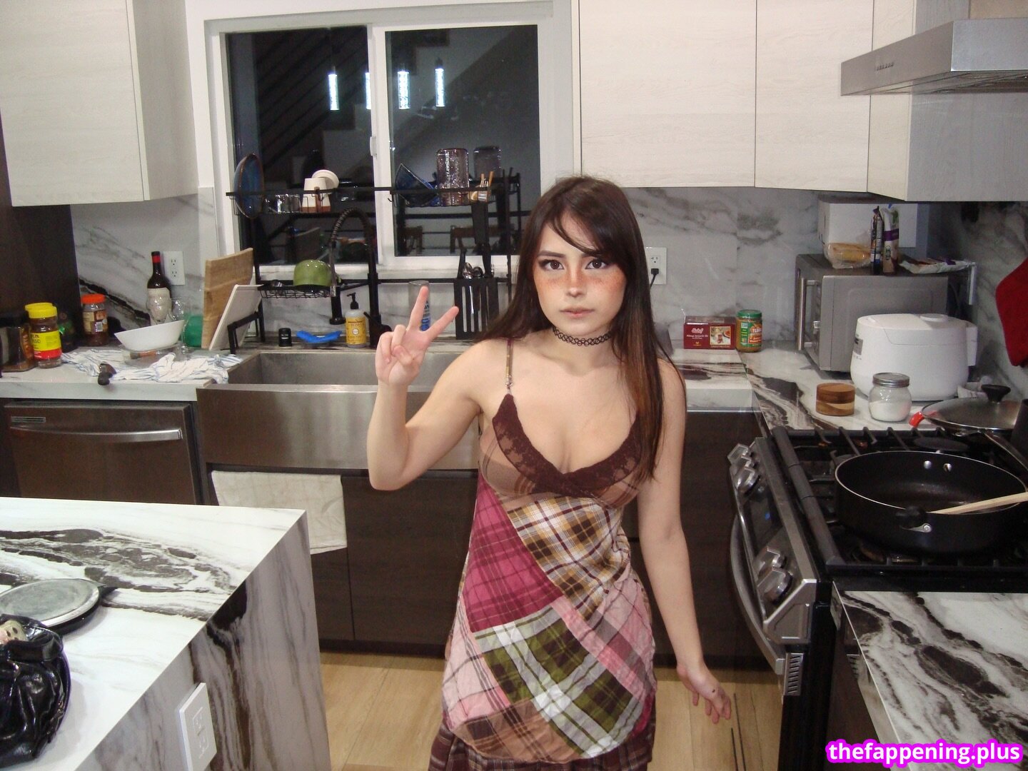 Vvriska / r9kscroller / vericha91 / wasianvriska Nacktes OnlyFans Foto #11