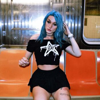 Full leaked Vylyria private onlyfans photo