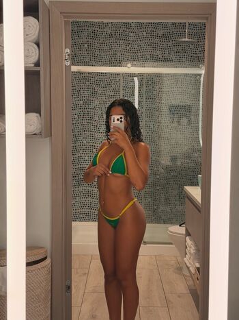 Full leaked Wahyne page private photo