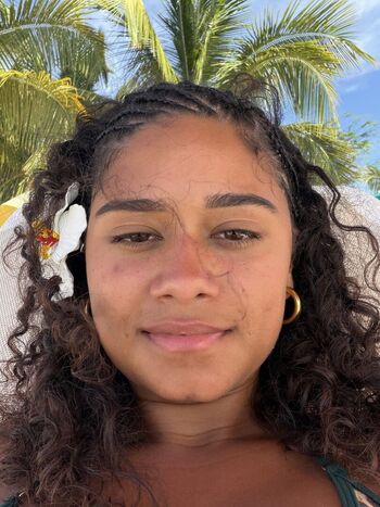 Full leaked Wahyne private photo