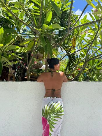 Full leaked Wahyne private photo