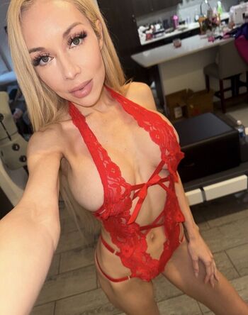 Full leaked Walking on sunshine private onlyfans photo