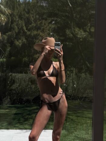 Full leaked Wallis day private onlyfans photo