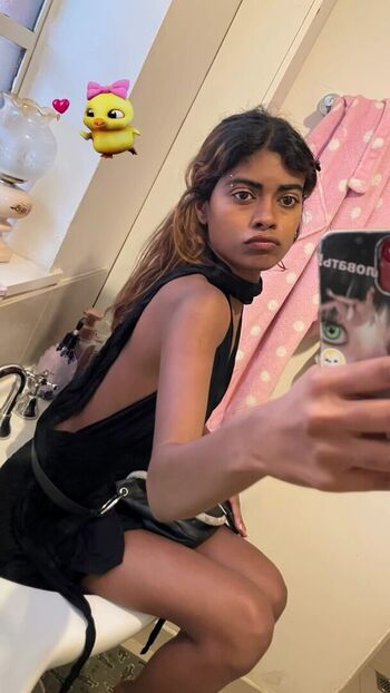Full leaked Wallywestswife private photo