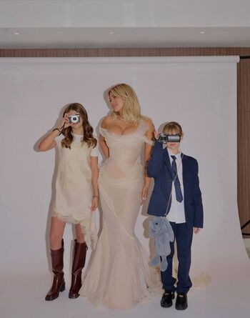 Full leaked Wanda nara page private photo