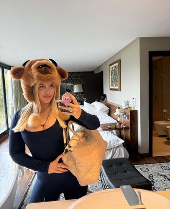 Full leaked Wanda nara page private photo