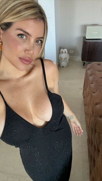 Full leaked Wanda nara page private photo