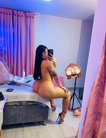 Full leaked Wandamalooo private onlyfans photo