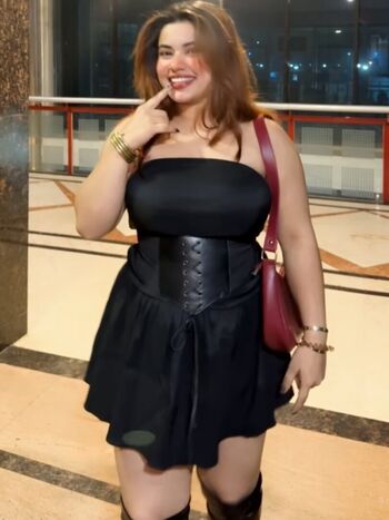 Full leaked Wanderlust rawat private photo