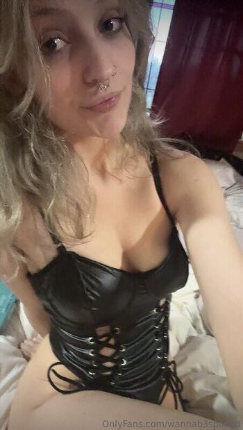 Full leaked Wannabspoiled private photo