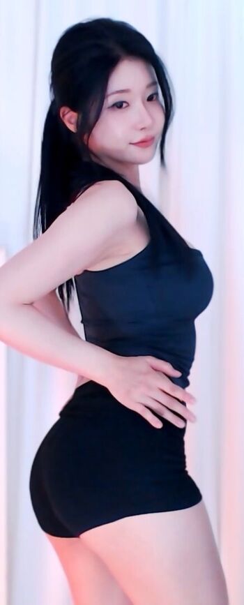 Full leaked Wannabe private photo