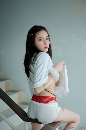 Full leaked Wanwiyy private onlyfans photo