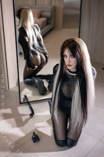 Full leaked Waterloo cosplay page private photo