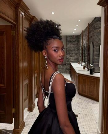 Full leaked Webeecca private onlyfans photo