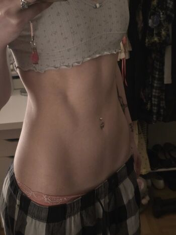 Full leaked Weeniestwee private onlyfans photo