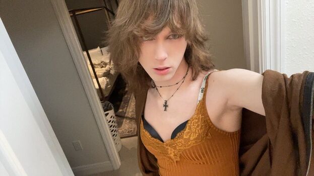 Full leaked Weirdrandomguy private onlyfans photo