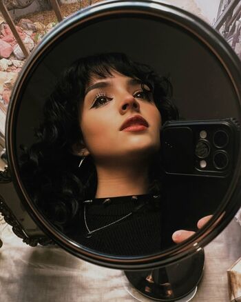 Full leaked Wekasuwi private onlyfans photo