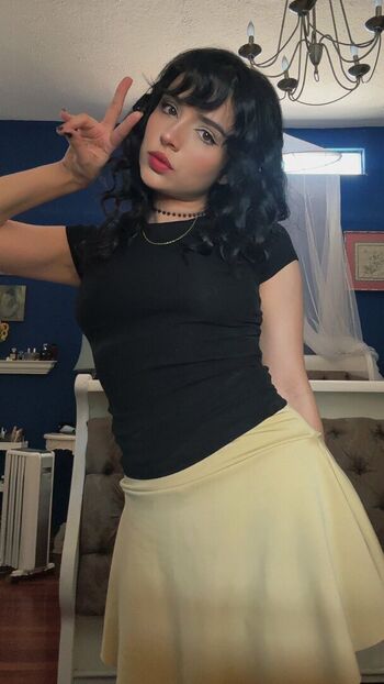 Full leaked Wekasuwi private onlyfans photo