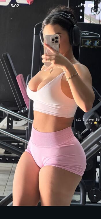 Full leaked Weluvanahii private photo