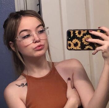 Full leaked Wencytheintern private photo