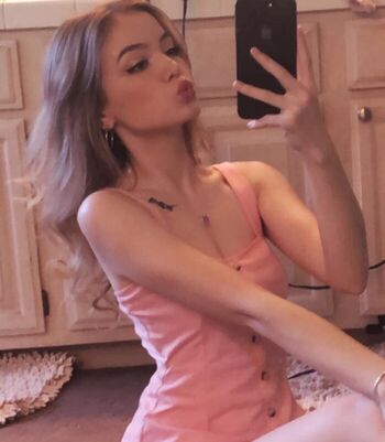 Full leaked Wencytheintern private photo