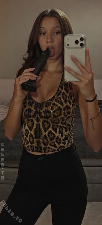 Full leaked Weristalexandra private onlyfans photo