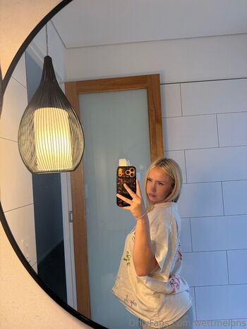 Full leaked Wettmelons page private photo