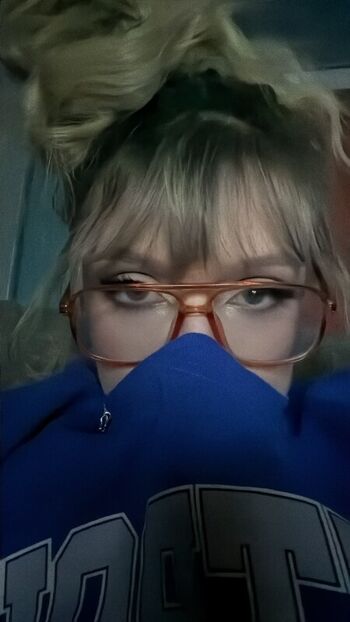 Full leaked Wheezyblonde private photo