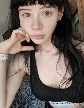 Full leaked Wheybunny private photo