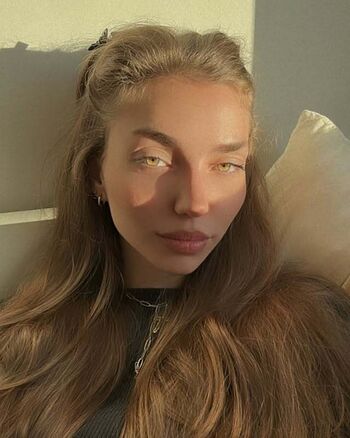Full leaked White bvnny private photo
