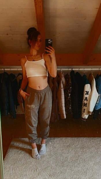 Full leaked White paws page private photo
