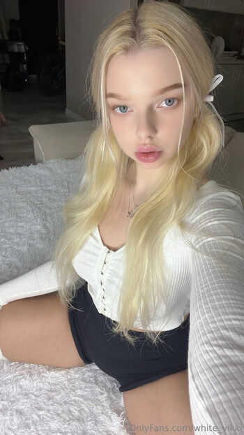 Full leaked White vikki private photo